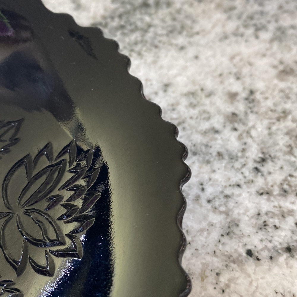 Vintage McKee Black Amethyst Glass “Autumn” Pattern 2 Handled Oval Bowl Dish! - Picture 3 of 7
